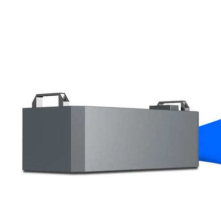 Frontalansicht eines einzelnen KOSTAL HELIVOR HV Speichermoduls mit 3,2 kWh Kapazität. Das Element ist ein flacher, anthrazitfarbener Baustein, der für das stapelbare Batteriesystem genutzt wird.