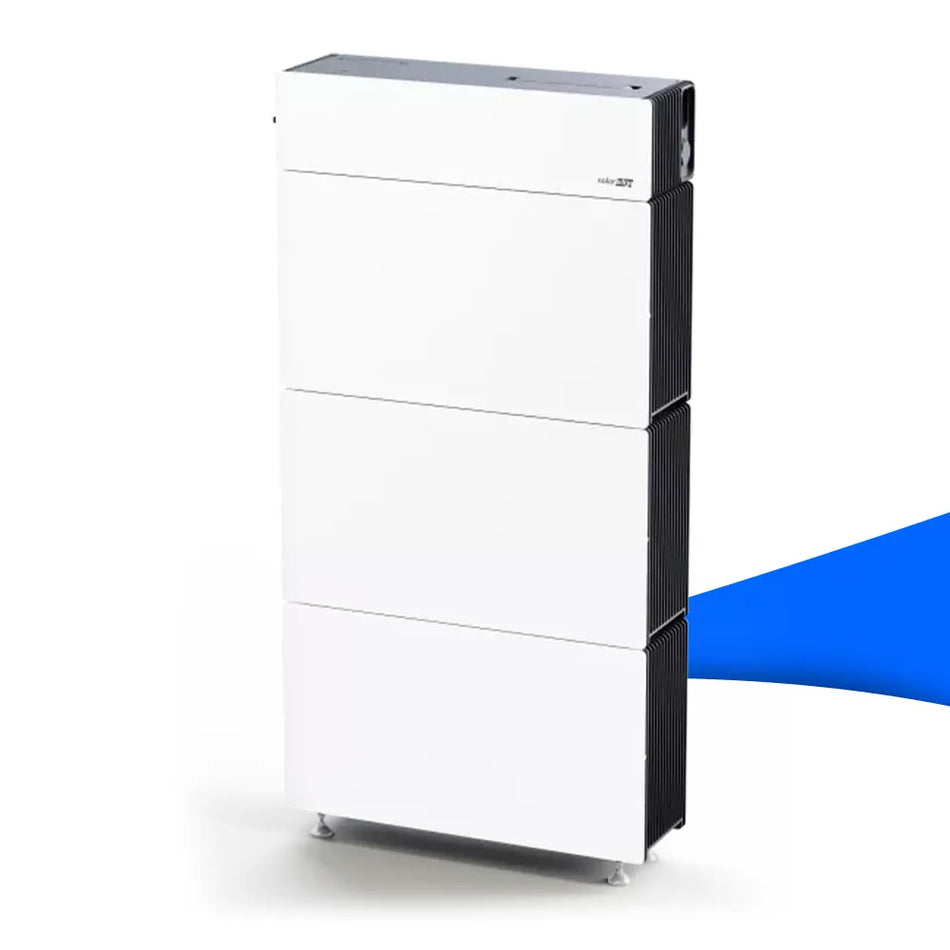 Installierter SolarEdge Nexis Battery Stack 15 kWh Batteriespeicher im Eigenheim.
